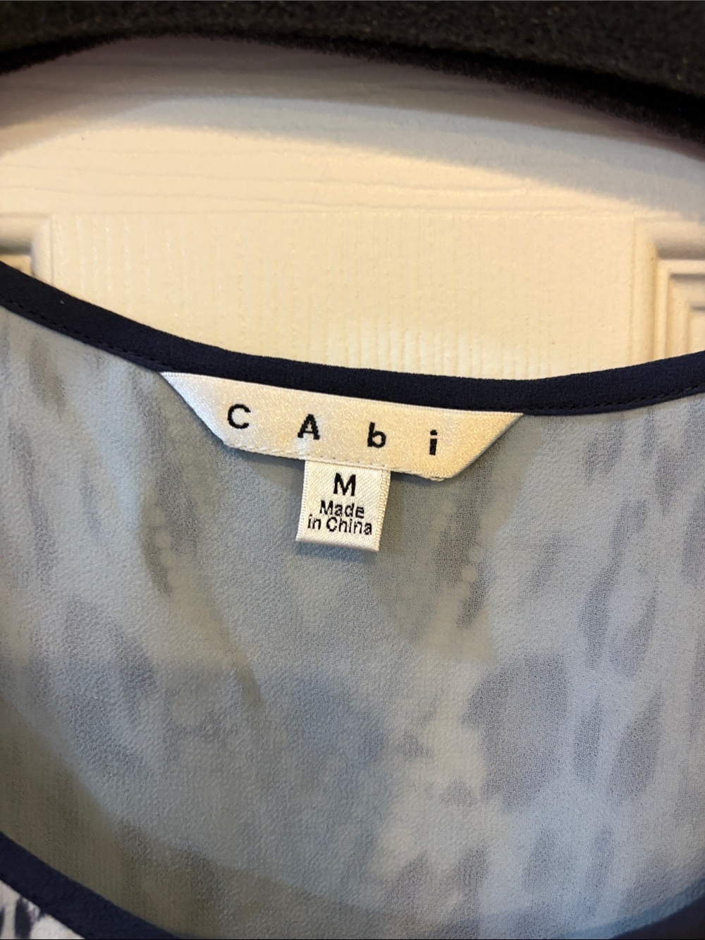 CAbi Navy and Cream Printed Sleeveless Lined Shell - Picture 2 of 5